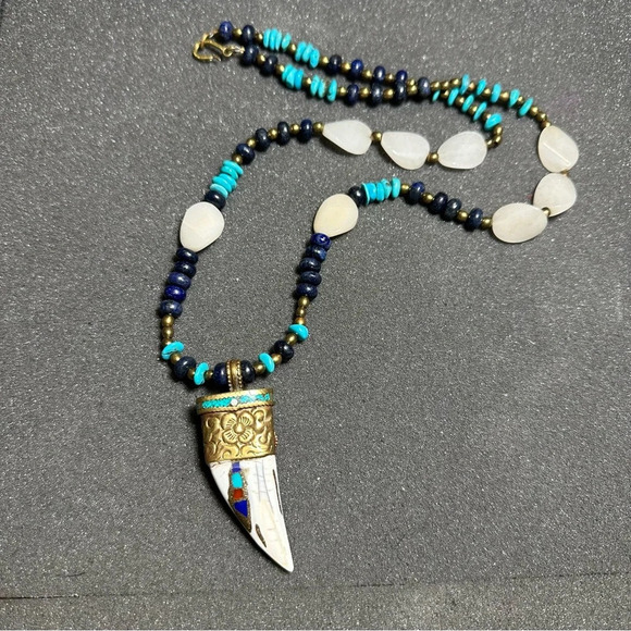Boho South Western Style Large Inlaid Horn Pendant Turquoise Lapis Jasper Beads - Picture 1 of 10